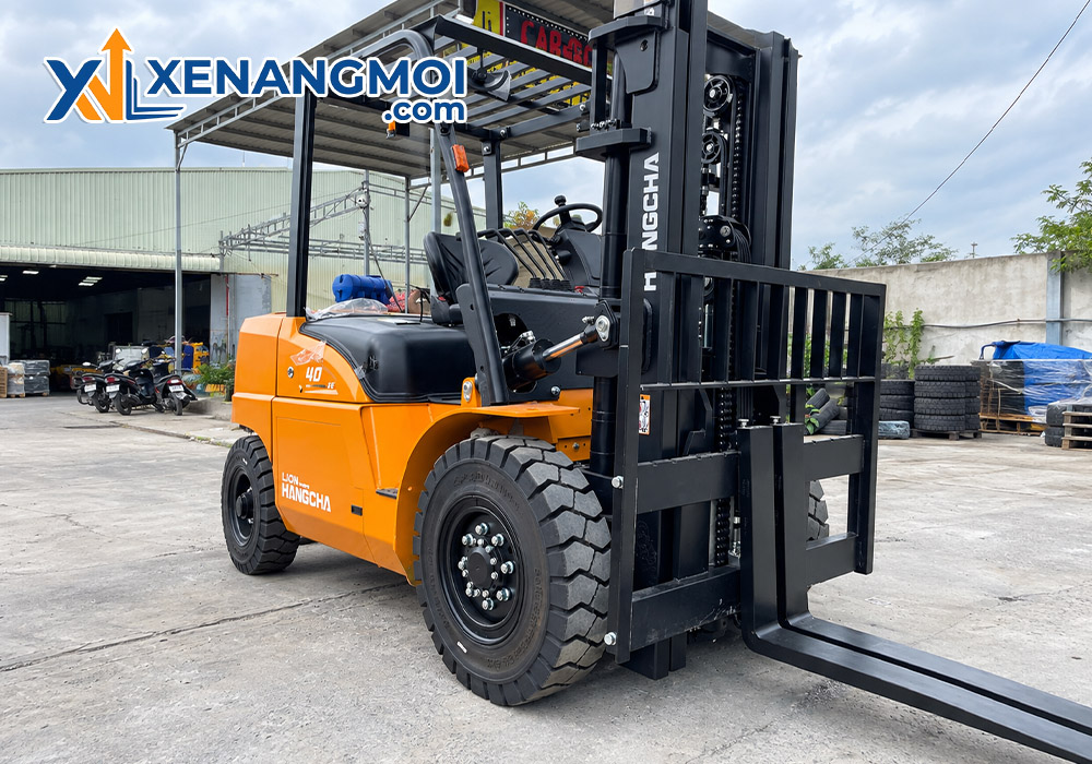 Xe nâng điện Hangcha 4.0 tấn mini 3 Xe nâng điện Hangcha 4 tấn mini CPD40-XEY2-SI đáp ứng nhu cầu nâng hàng công nghiệp