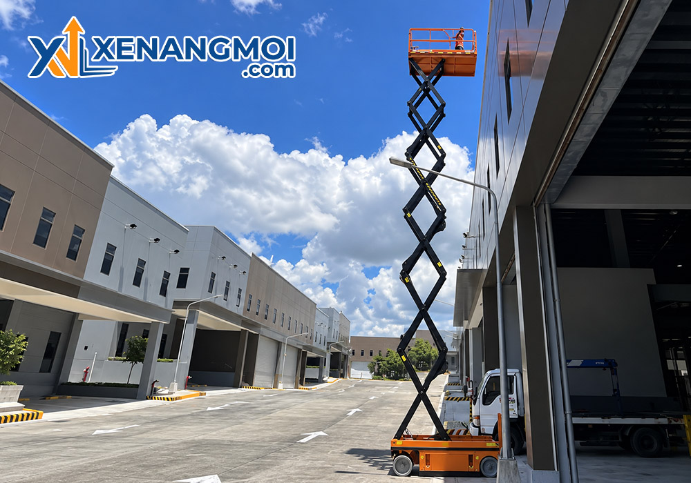 Xe nâng người dạng cắt kéo 14m Hangcha 140XEN 5 Xe nâng người dạng cắt kéo 14m Hangcha 140XEN ngoài trời